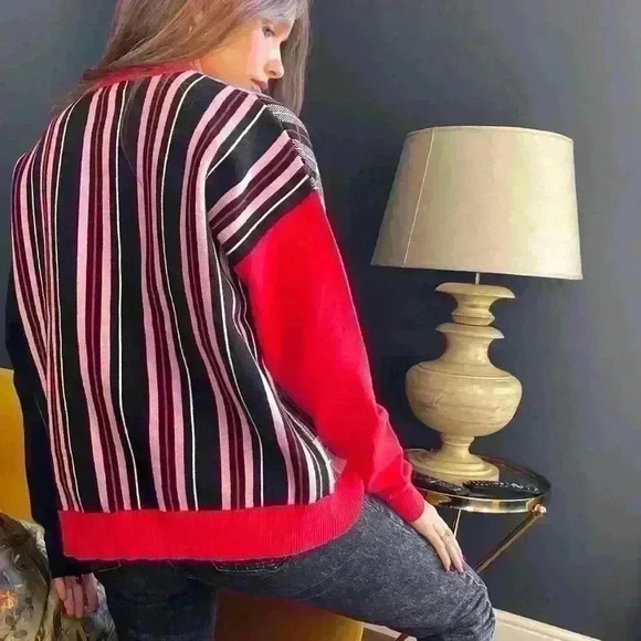 Labelrail X Hana cross Red, Pink, & Black Stripes Sweater sz Large - Picture 3 of 10